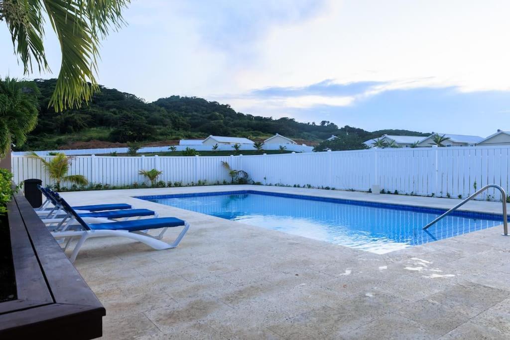 Welcome To Our Ocean View Villa! Lucea Exterior foto