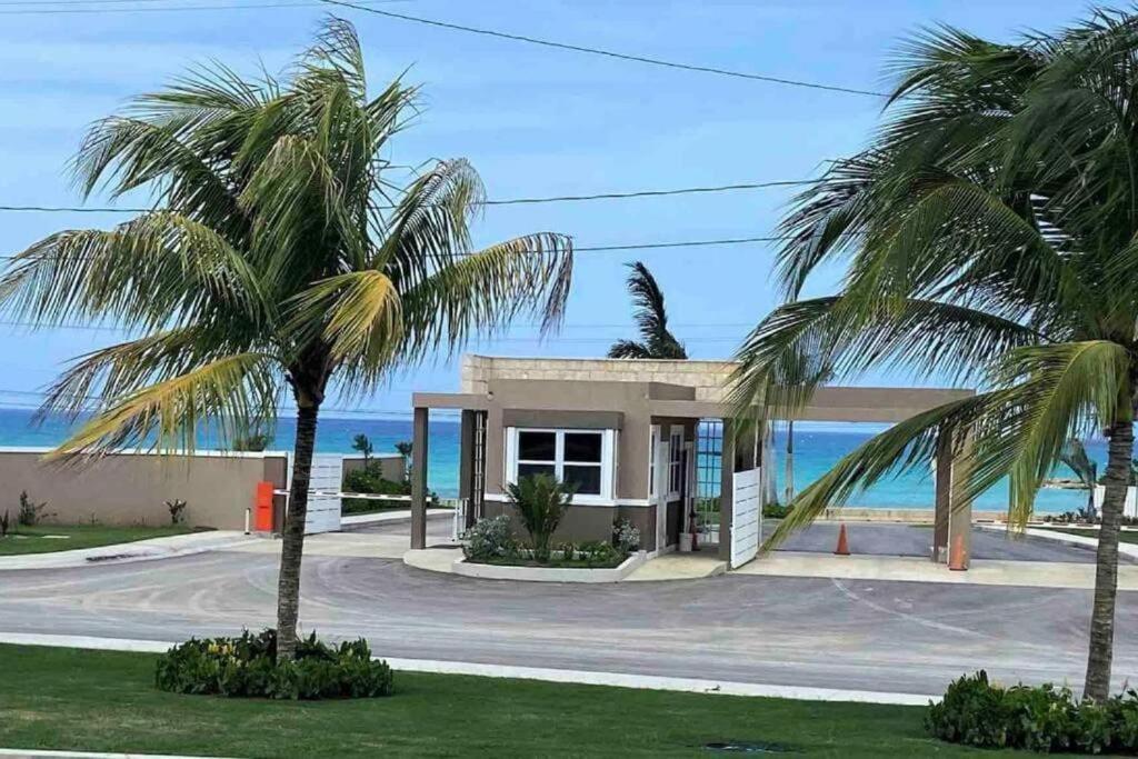 Welcome To Our Ocean View Villa! Lucea Exterior foto